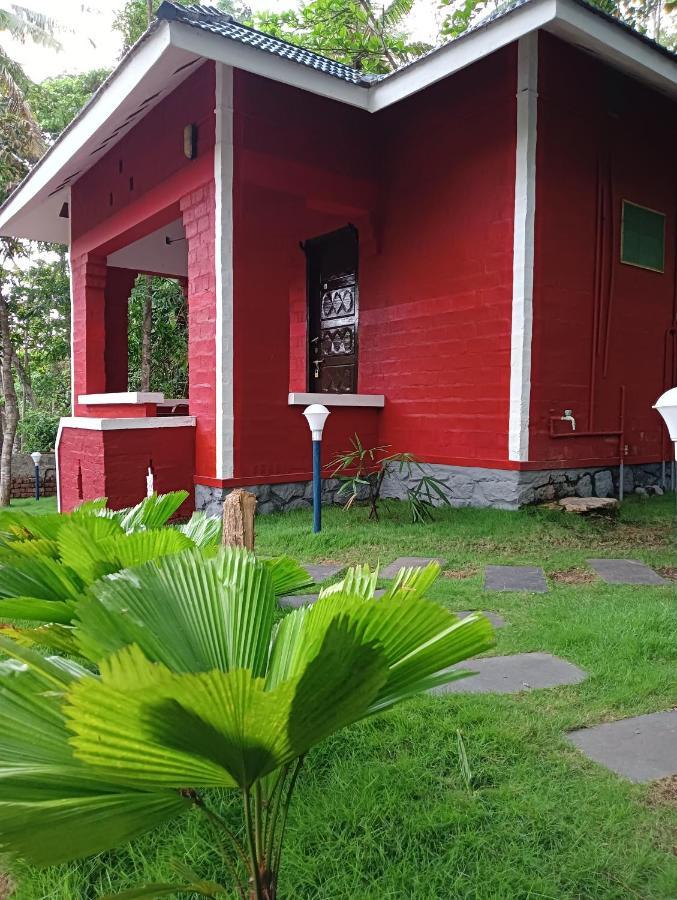 Vip Garden Resort Varkala Exterior photo